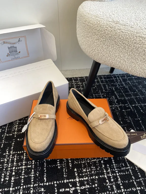 Hermes Shoe 